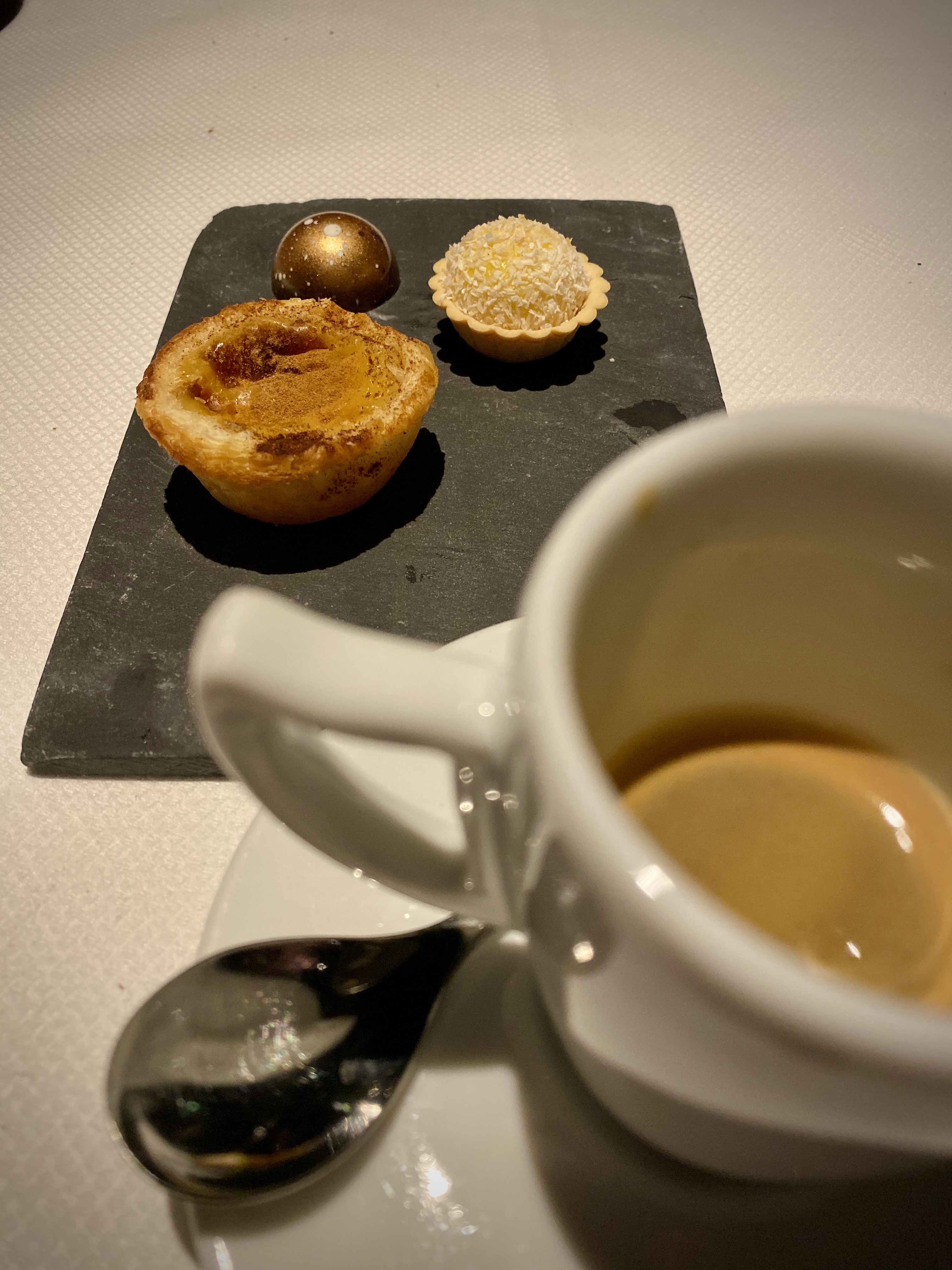 5996830A-AA38-4E58-821E-0F64978BA4B2_1_201_a